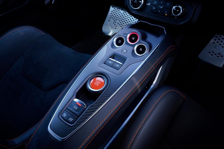 Детали интерьера Alpine A110S 2019 года  (JP) (фото 6 из 12)